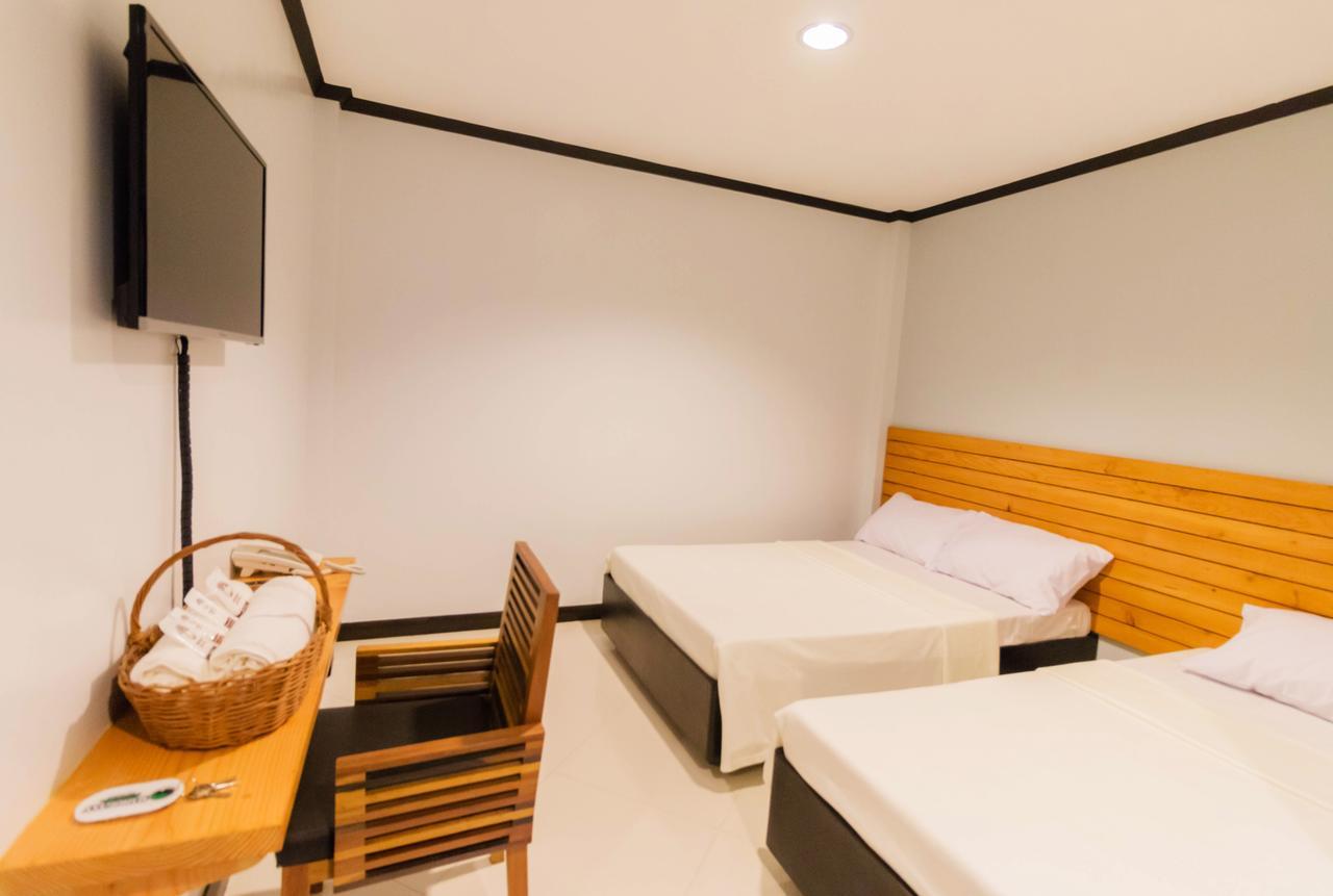 Mahogany Tourist Inn Bacolod Exterior photo