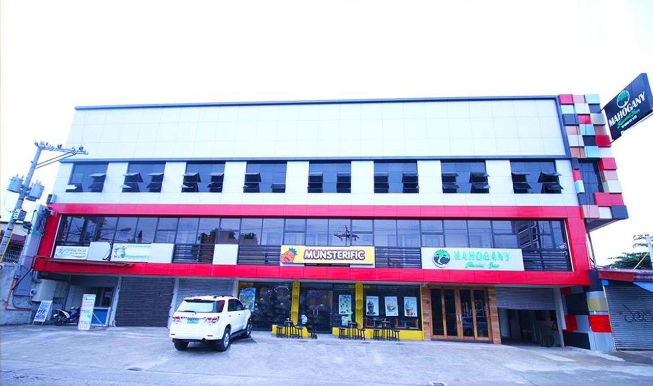 Mahogany Tourist Inn Bacolod Exterior photo
